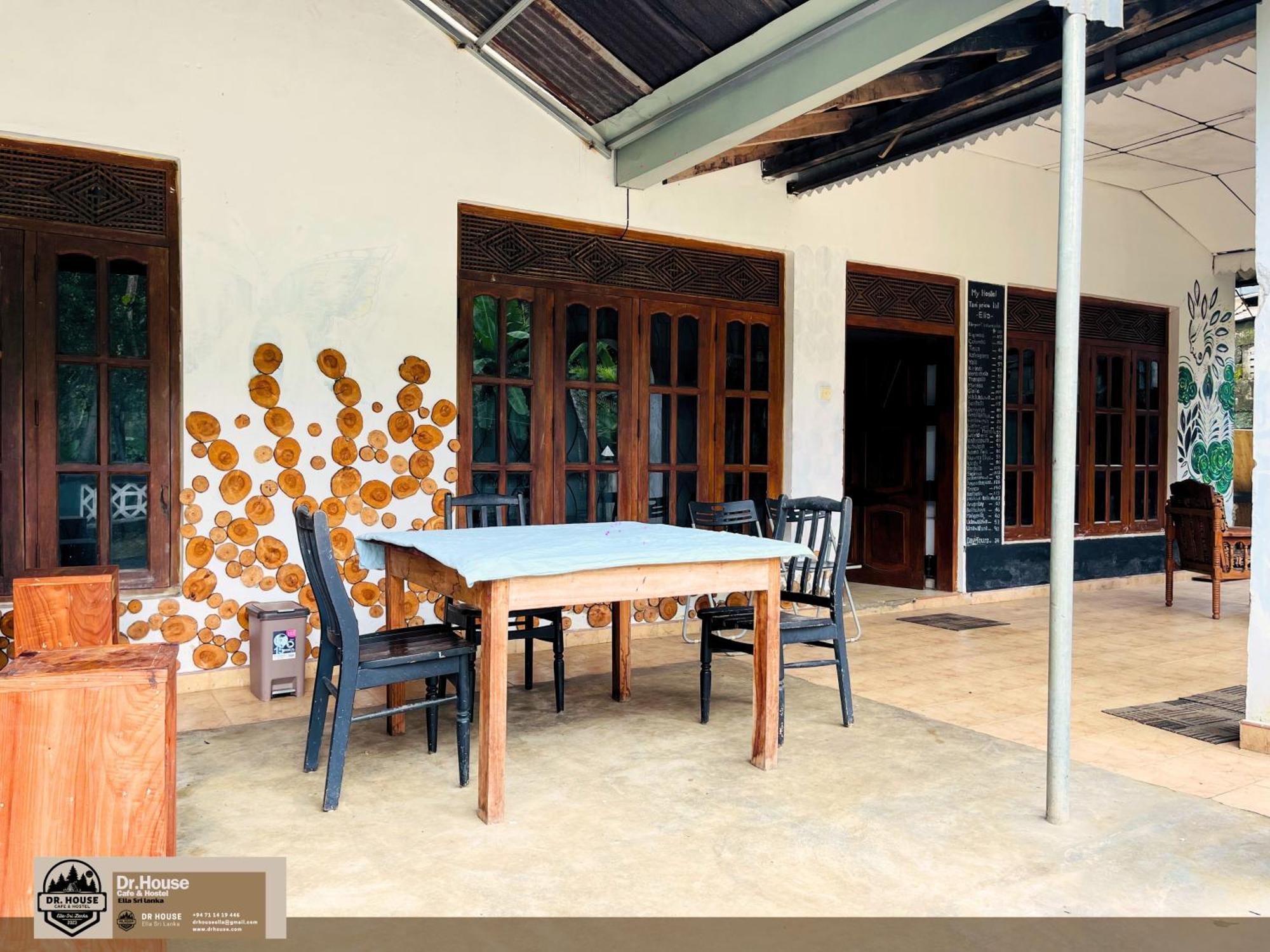 Dr House Ella - Hostel & Cafe Exterior foto